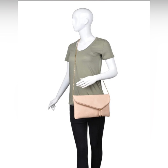 NWT Urban Expressions “Stella” Clutch Bag - Picture 2 of 6